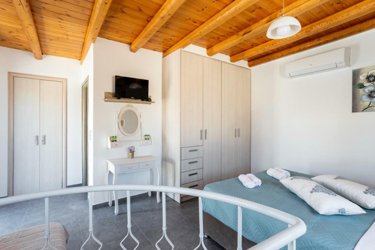 Marilena Natural Stone House, By Hellocrete Pigí Eksteriør billede