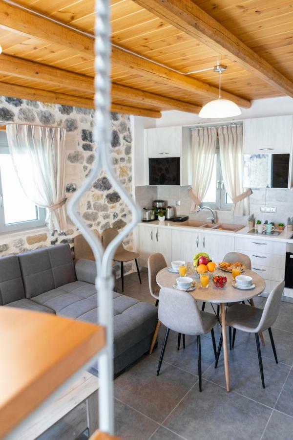 Marilena Natural Stone House, By Hellocrete Pigí Eksteriør billede
